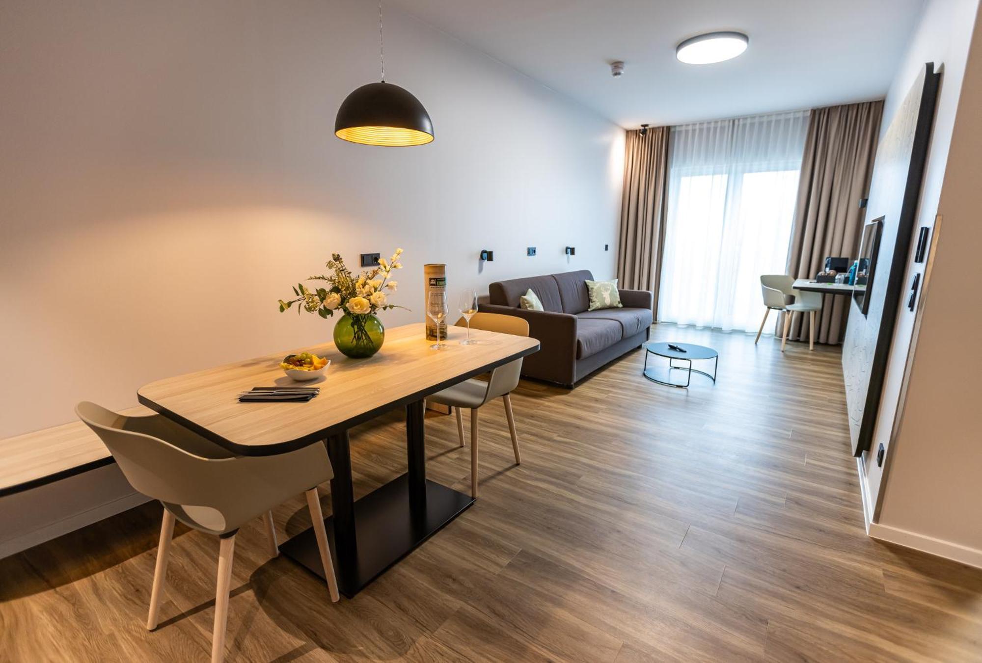 Hotel Platzhirsch Living Kelsterbach Exteriér fotografie